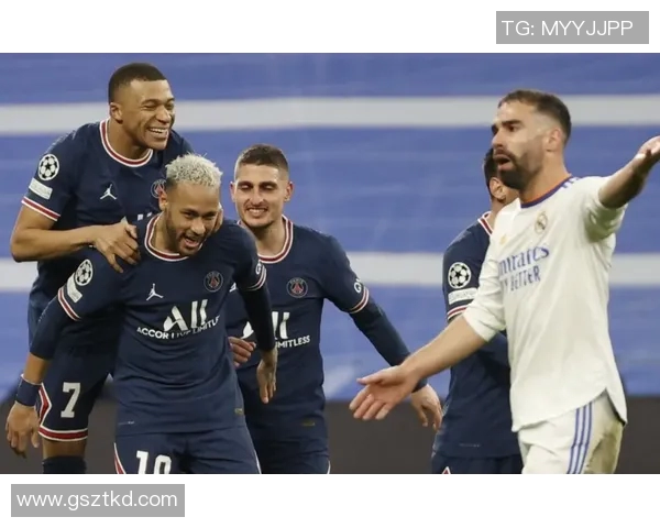 姆巴佩最新举动引发热烈争议球迷炸锅纷纷热议他未来走向